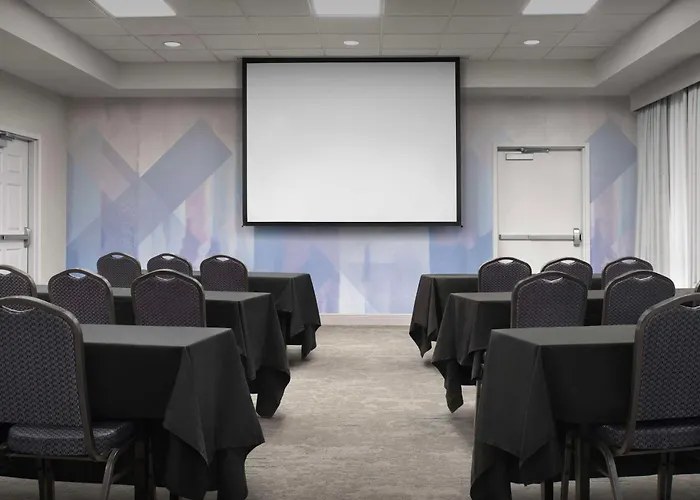 Hotel Hilton Garden Lafayette/cajundome 3*